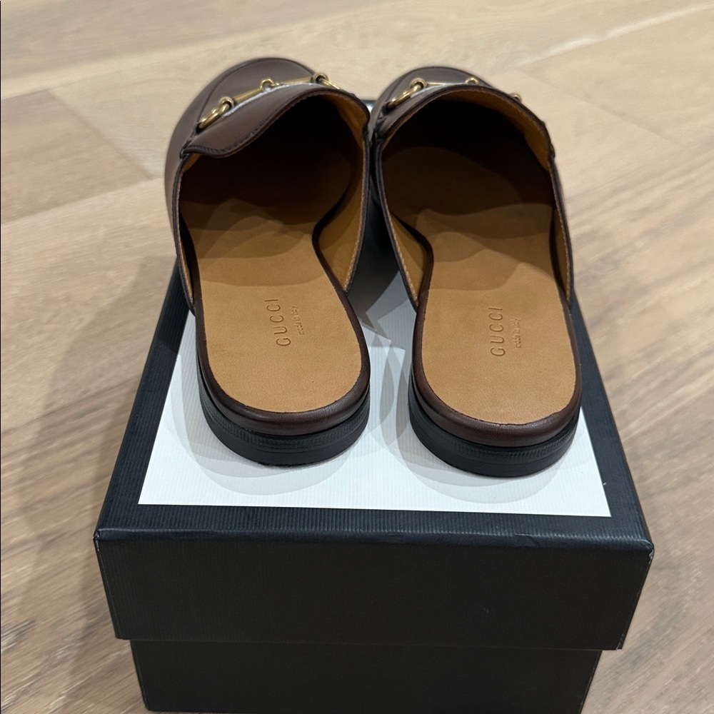 Brand new authentic Gucci Brown Leather Loafers with Gold Accents - Picture 4 of 4